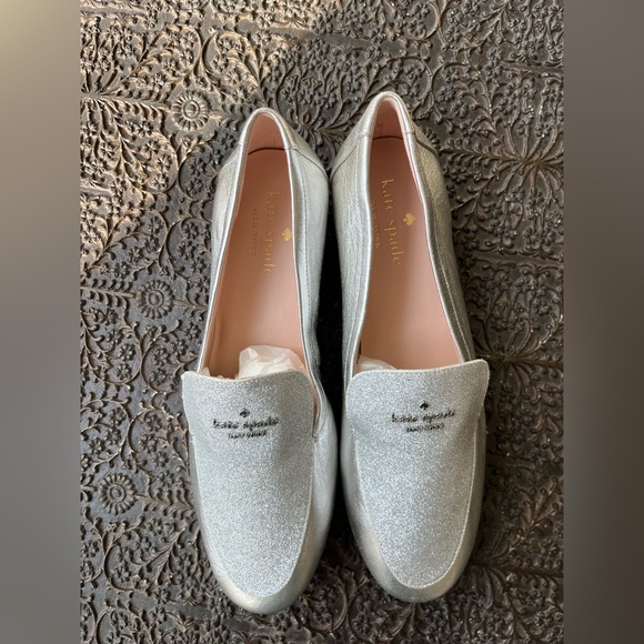 KATE SPADE NEW YORK CITY LIGHTS LOAFERS IN SILVER 8 - Picture 6 of 8